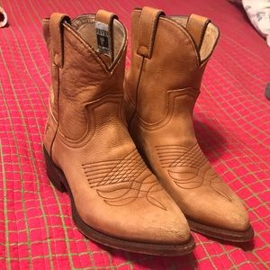 FRYE BOOTS